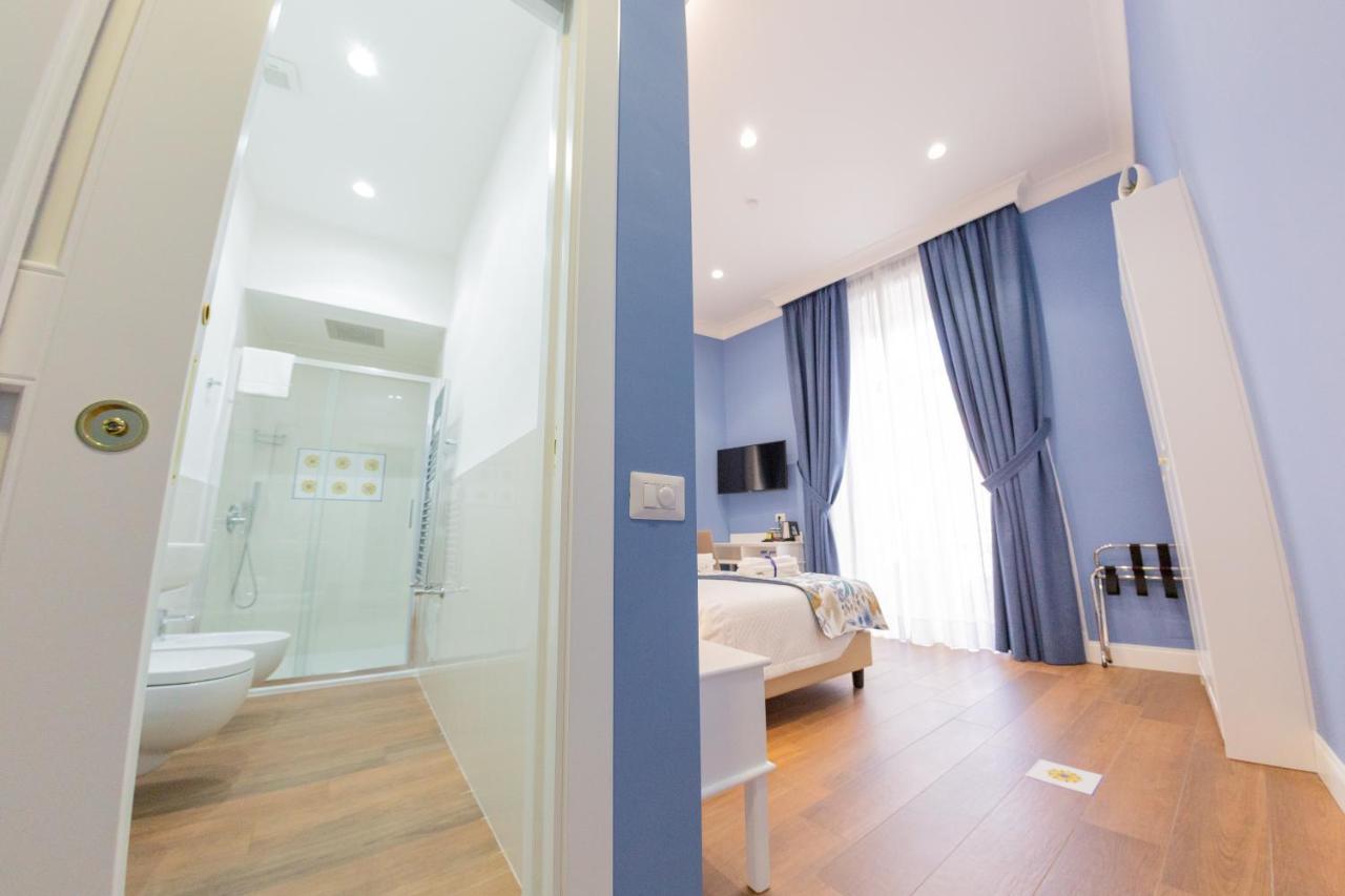 Suite Cuorenapoletano Nápoles Exterior foto
